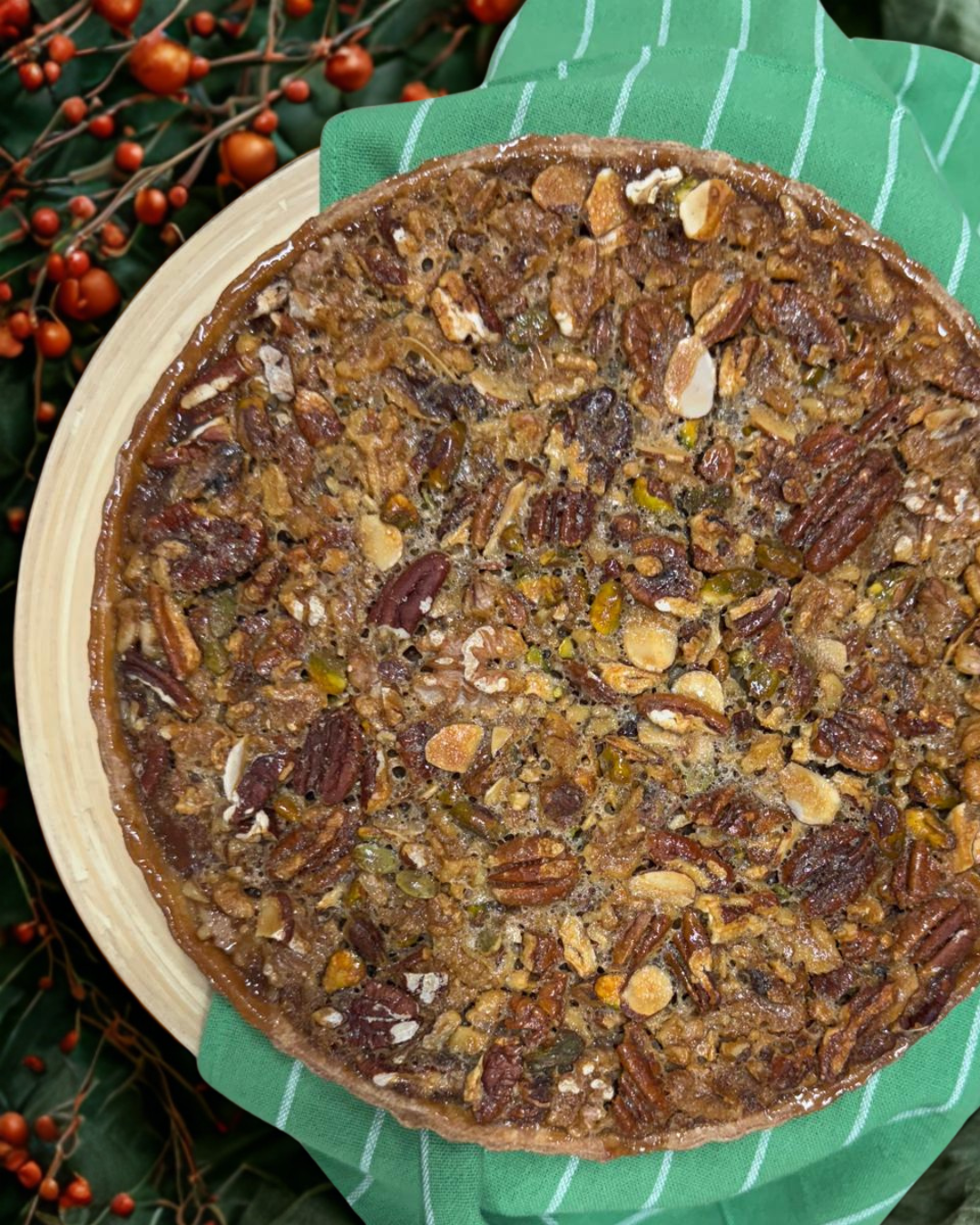 Whiskey Nut Pecan Pie – Serves 8–12
