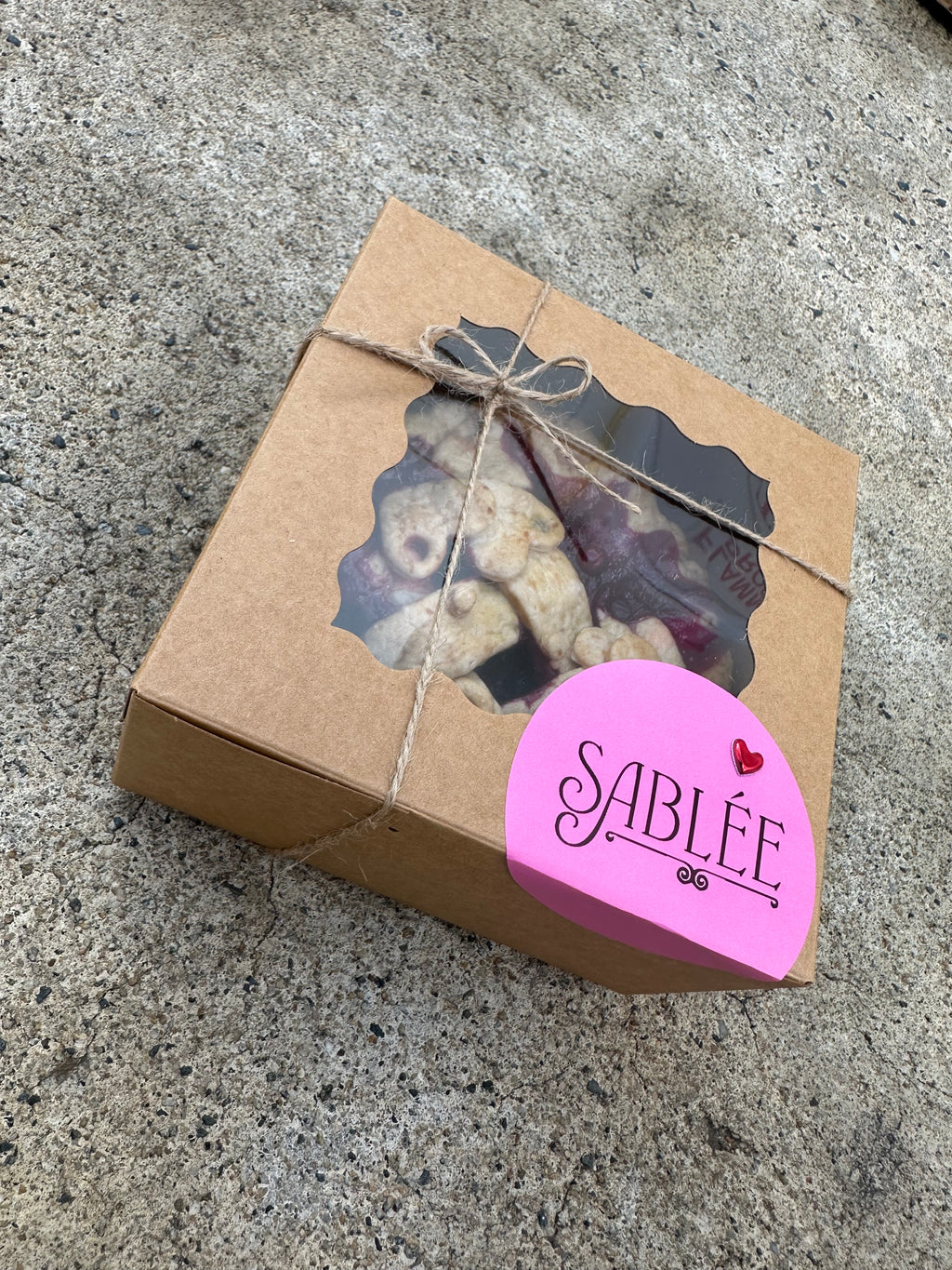 Heart-Decorated Mixed Berry Pie (Serves 2)